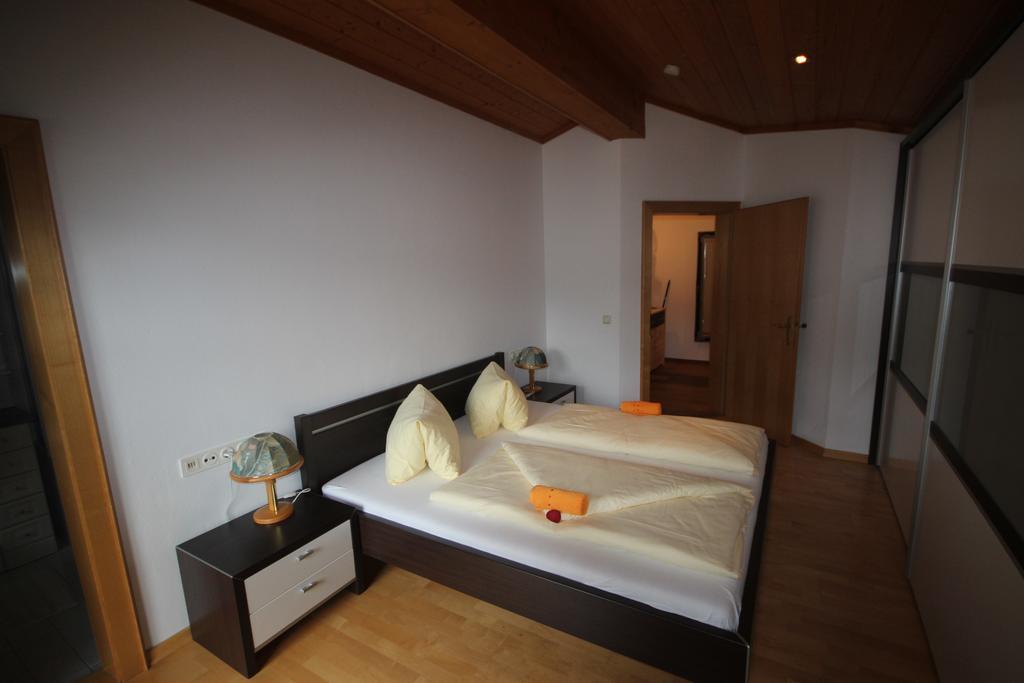 Alpenappartement Kaprun Luaran gambar